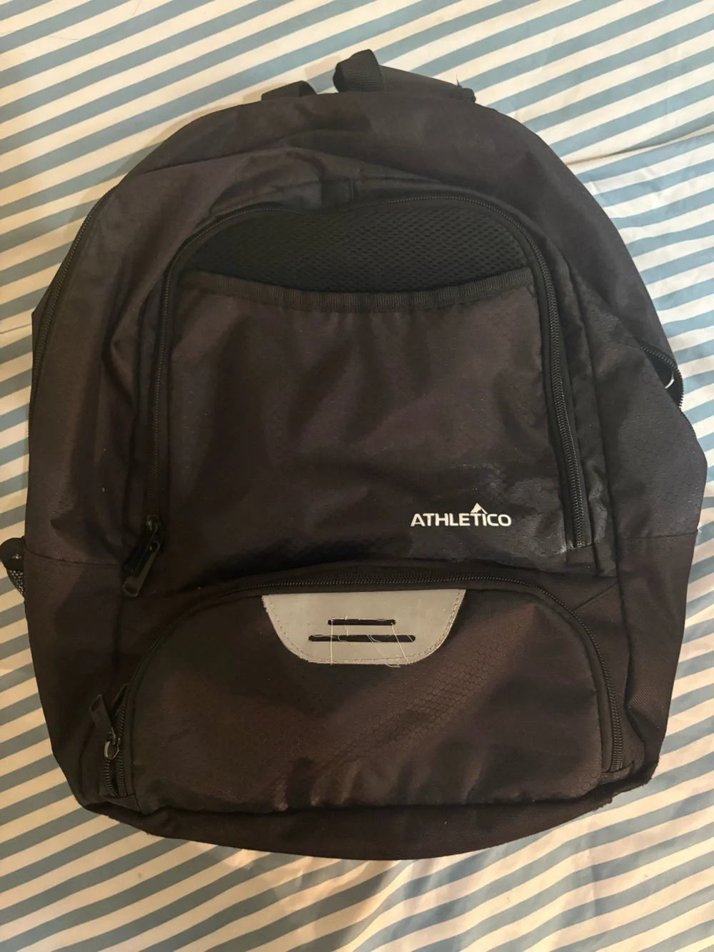 Athletico sports back pack. Good for youth/ kids/ men’s. Lightly used.